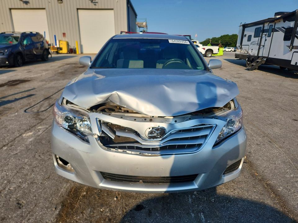 Photo 5 from auction – 2010 TOYOTA CAMRY with VIN 4T1BF3EK2AU078756