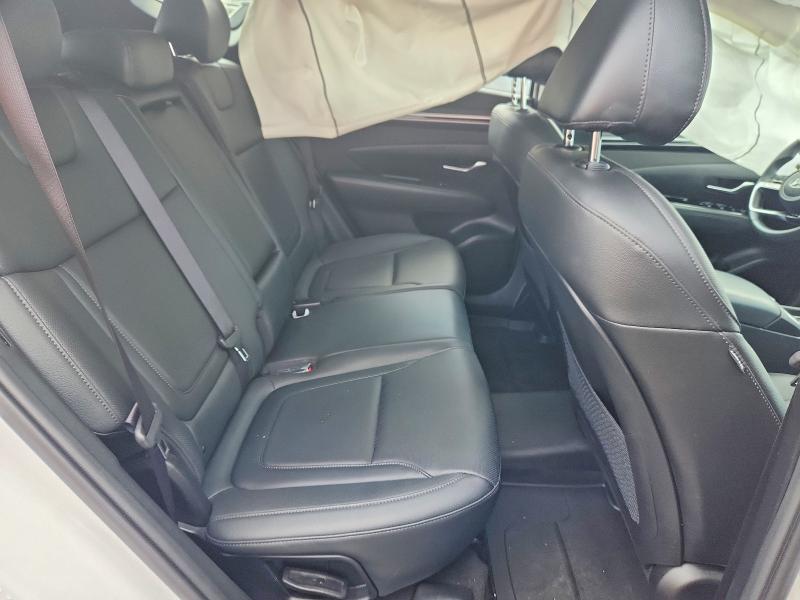 Photo 11 from auction – 2023 HYUNDAI TUCSON with VIN 5NMJFCAE9PH291932