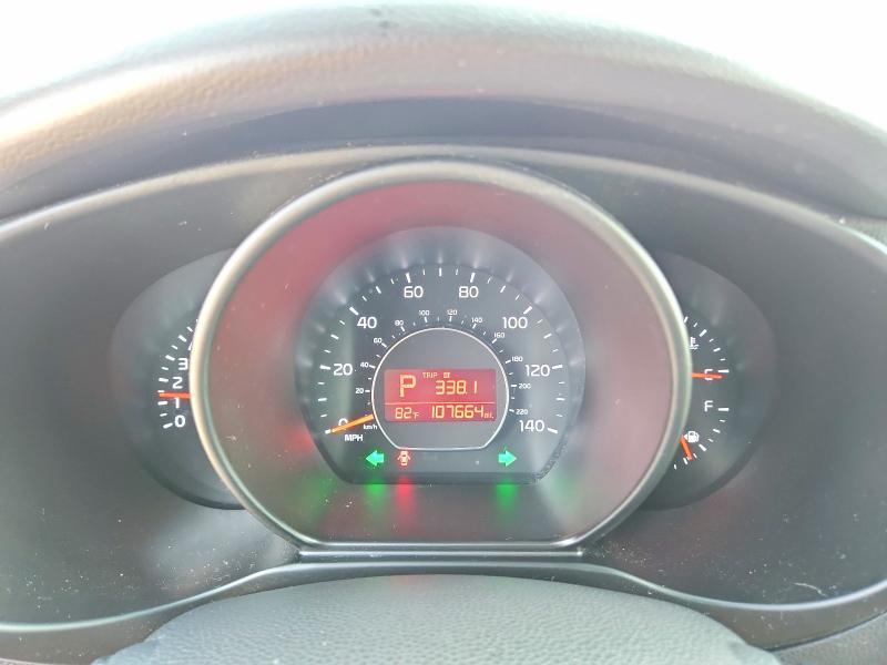 Photo 9 from auction – 2014 KIA SOUL with VIN KNDJP3A52E7095901