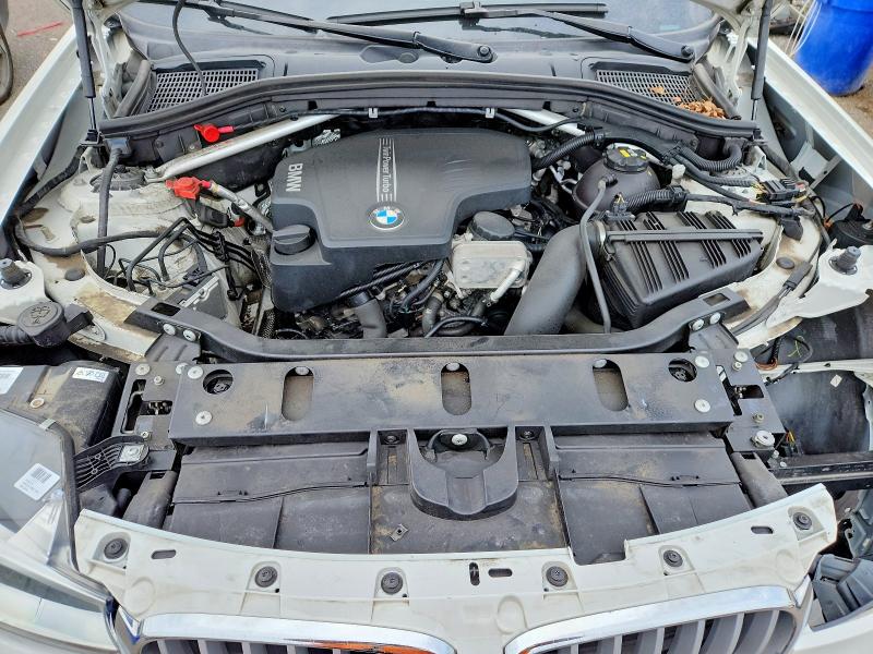 Photo 12 from auction – 2017 BMW X3 with VIN 5UXWX9C33H0T18446