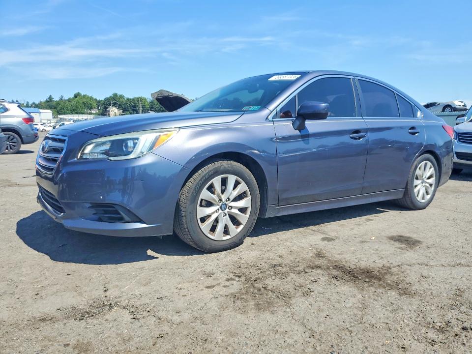 SUBARU LEGACY 2015 with VIN 4S3BNAD62F3031109 - Photo from auction