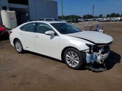 Foto 4 de la subasta – 2013 LEXUS ES con VIN JTHBW1GG5D2026005