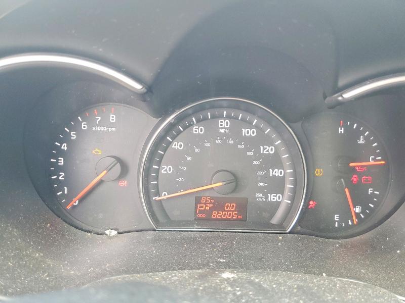 Photo 9 from auction – 2014 KIA SORENTO with VIN 5XYKTDA74EG530959