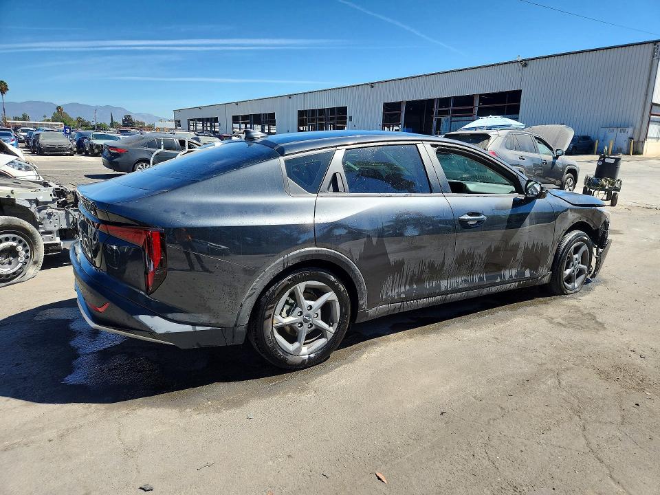 Photo 3 from auction – 2025 KIA K4 with VIN 3KPFT4DE6SE093521