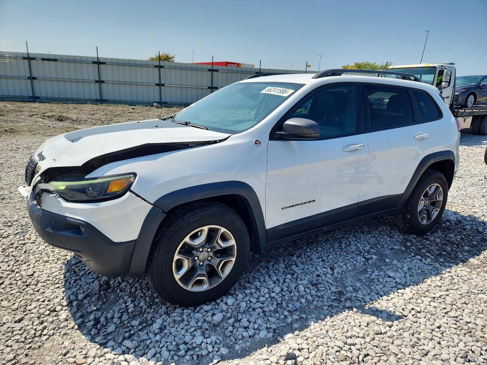 JEEP CHEROKEE 2019 with VIN 1C4PJMBX9KD138399 - Photo from auction