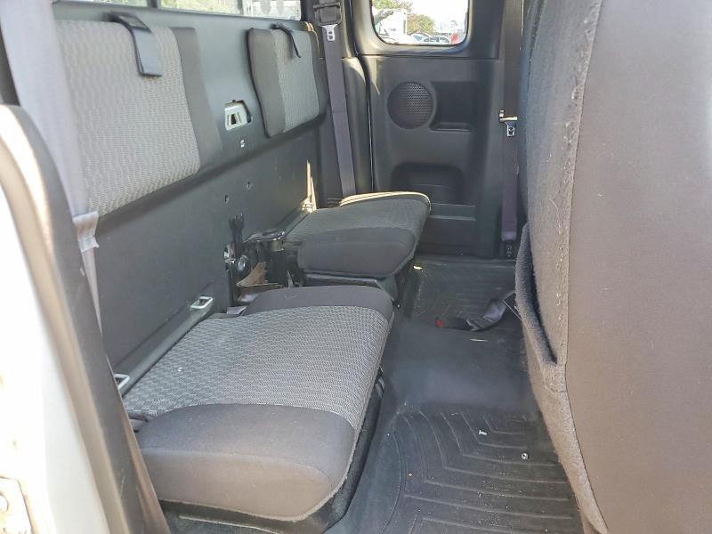Photo 10 from auction – 2012 GMC CANYON with VIN 1GTJ6MFE8C8113942