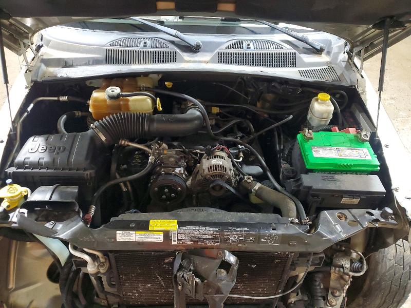 Photo 12 from auction – 2004 JEEP LIBERTY with VIN 1J8GL58K44W320510