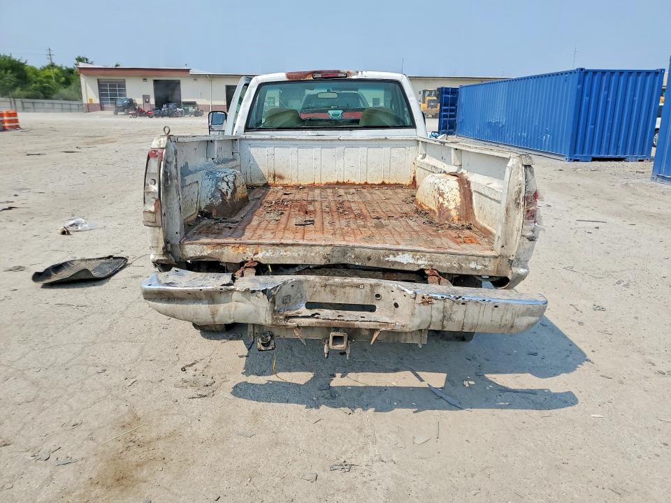 Photo 6 from auction – 2001 GMC SIERRA with VIN 1GTHK34RXYR133640