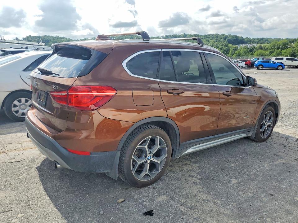 Photo 3 from auction – 2016 BMW X1 with VIN WBXHT3C37GP880247