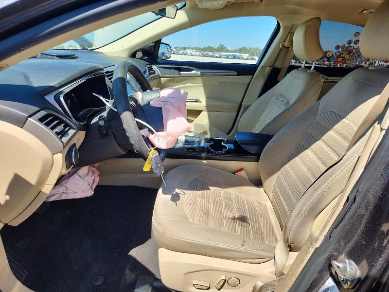 Photo 7 from auction – 2016 FORD FUSION with VIN 3FA6P0H70GR247560