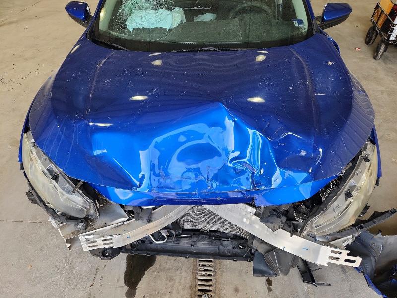 Photo 11 from auction – 2018 HONDA CIVIC with VIN 19XFC2F50JE203463