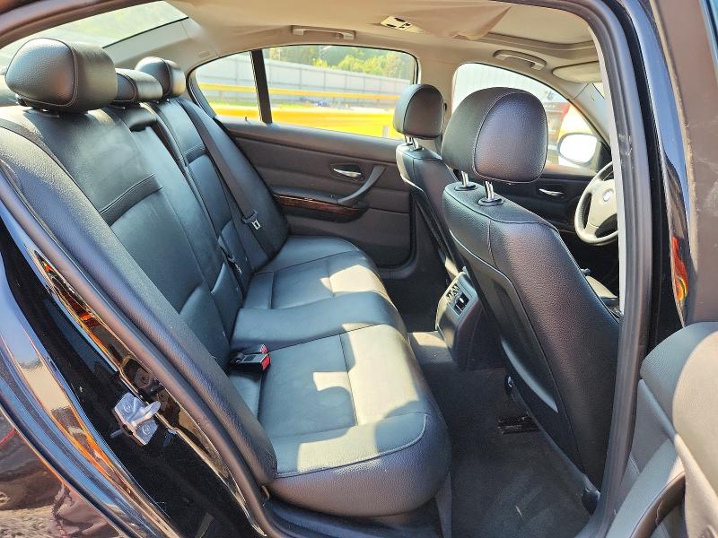 Photo 10 from auction – 2011 BMW 328 with VIN WBAPH7C53BE683189