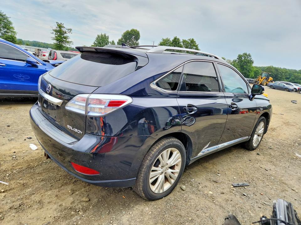 Photo 3 from auction – 2010 LEXUS RX with VIN JTJBC1BA3A2409656