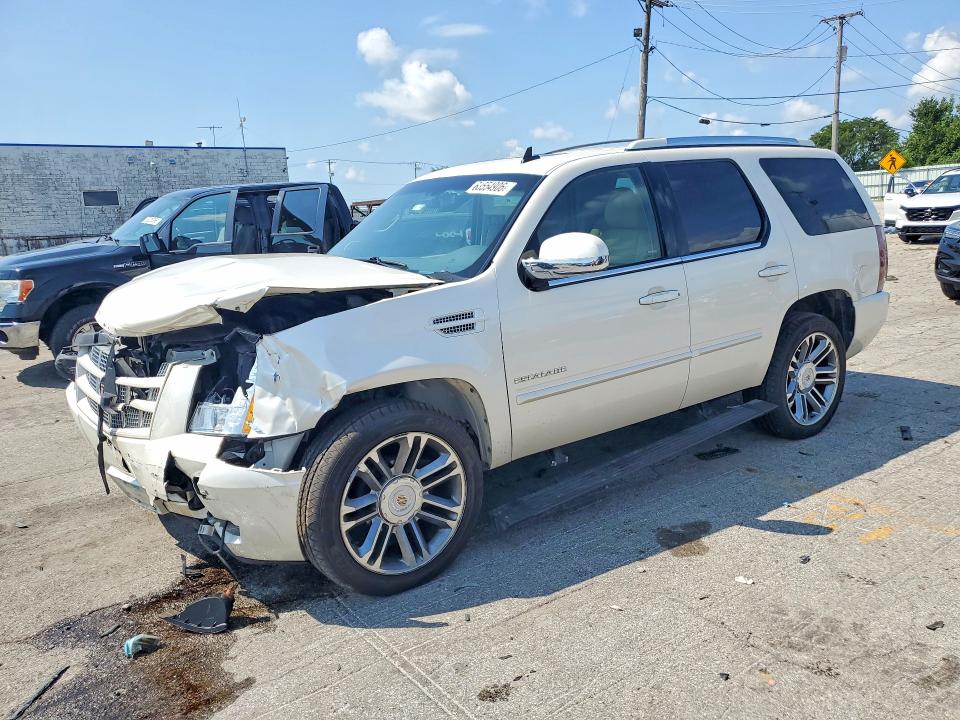 2013 CADILLAC ESCALADE - Търг №63554906