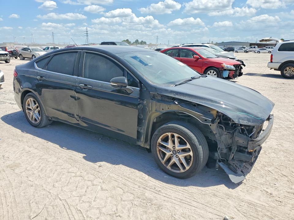 Photo 4 from auction – 2016 FORD FUSION with VIN 3FA6P0HD5GR302493