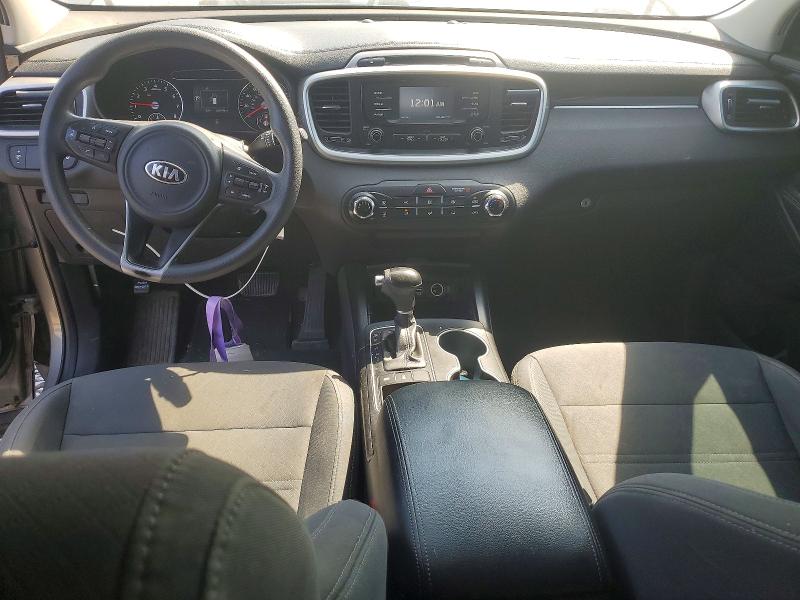 Photo 8 from auction – 2017 KIA SORENTO with VIN 5XYPGDA53HG196646