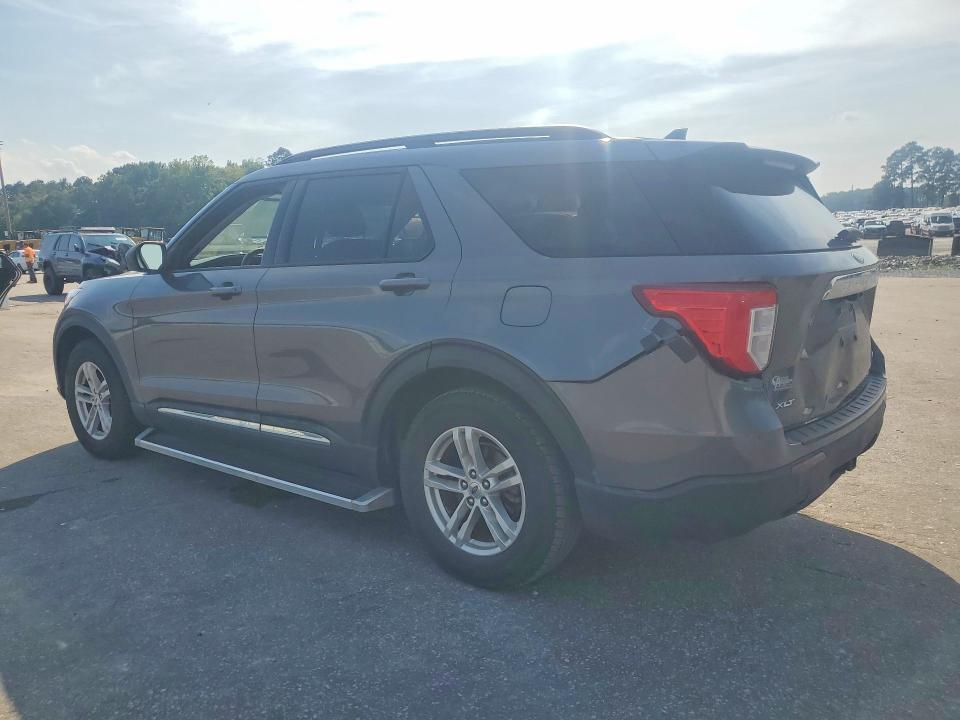 Photo 2 from auction – 2021 FORD EXPLORER with VIN 1FMSK8DH9MGB75342