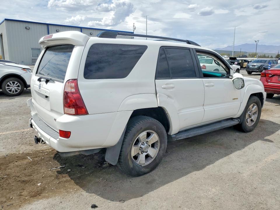 Photo 3 from auction – 2005 TOYOTA 4RUNNER with VIN JTEZU17R450057360
