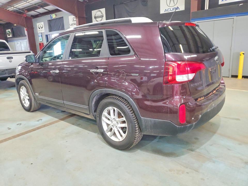 Photo 2 from auction – 2014 KIA SORENTO with VIN 5XYKTCA62EG489040