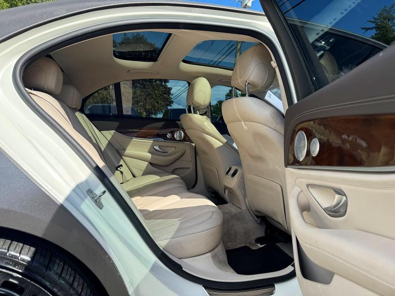 Photo 6 from auction – 2017 MERCEDES-BENZ E with VIN WDDZF4JB3HA210133