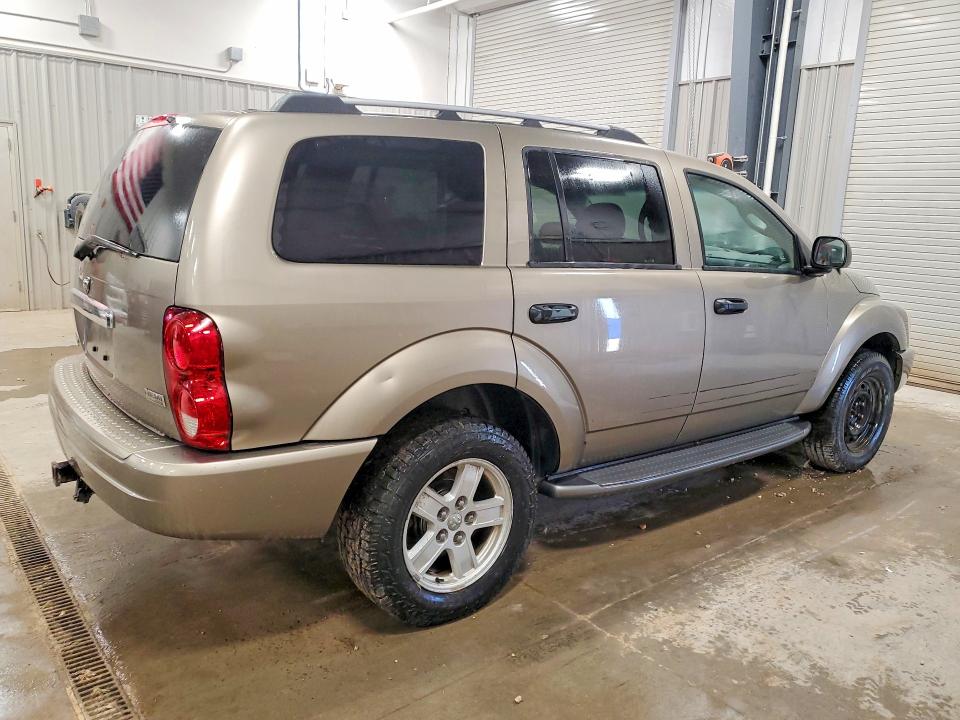 Photo 3 from auction – 2006 DODGE DURANGO with VIN 1D8HB58236F132659