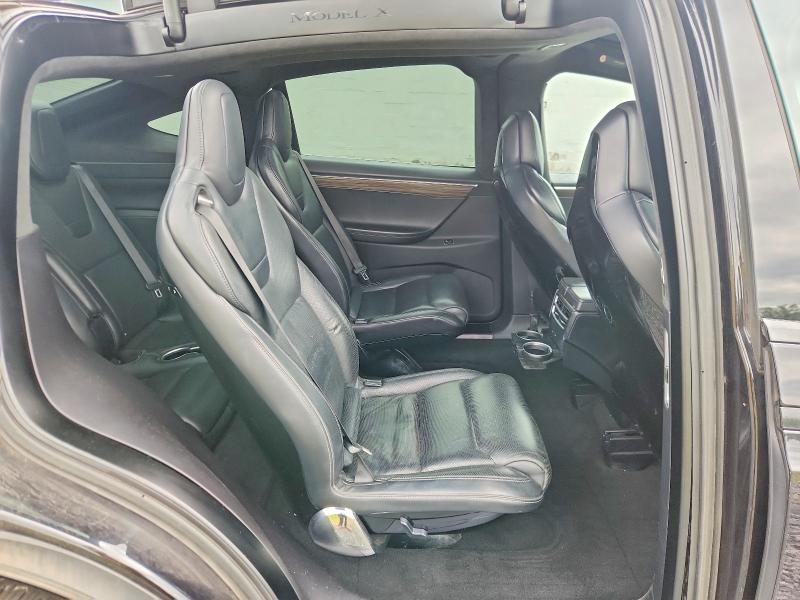 Photo 11 from auction – 2016 TESLA MODEL X with VIN 5YJXCBE20GF003553