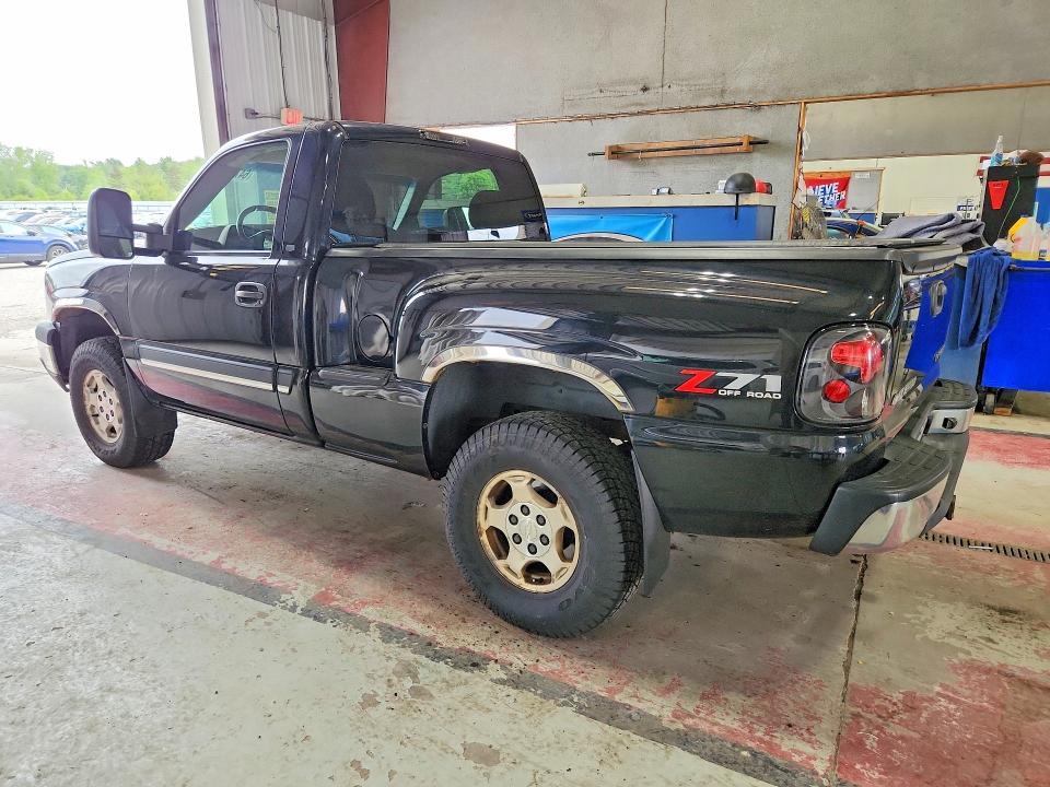 Photo 2 from auction – 2003 CHEVROLET SILVERADO with VIN 1GCEK14T33Z123205