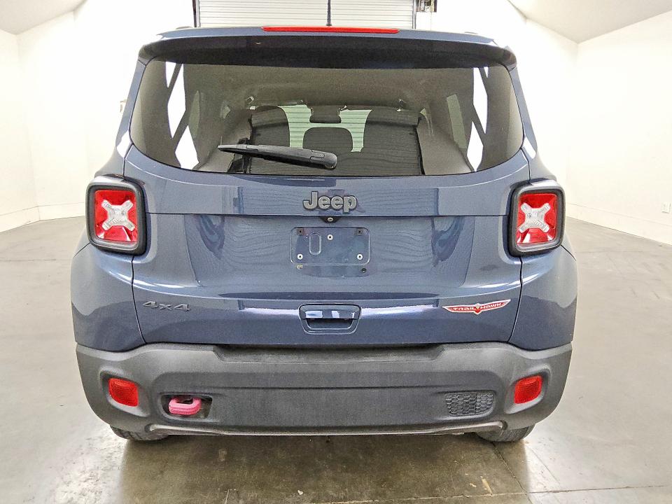 Photo 6 from auction – 2020 JEEP RENEGADE with VIN ZACNJBC14LPL64307