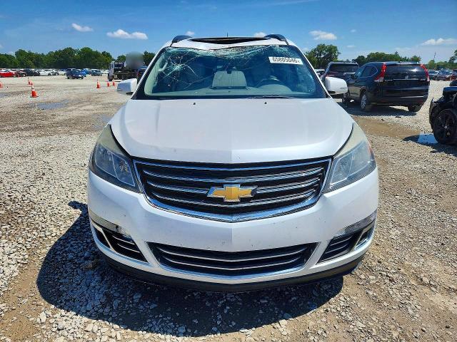 Photo 5 from auction – 2017 CHEVROLET TRAVERSE with VIN 1GNKVJKD3HJ104060