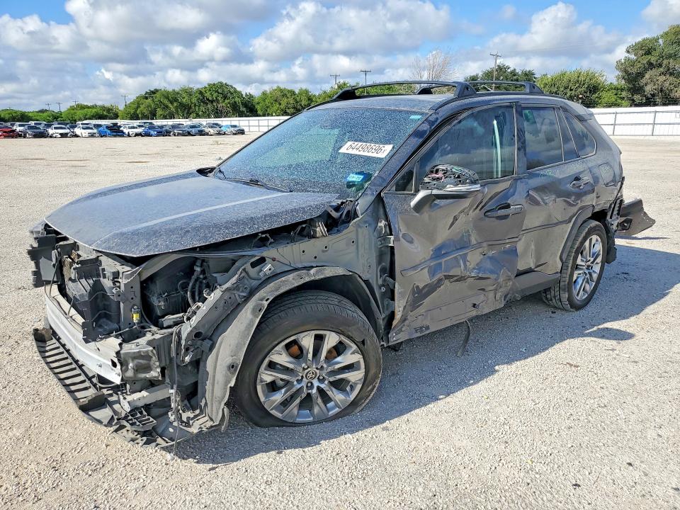 TOYOTA RAV4 2024 с VIN 2T3C1RFV3RC296370 - Снимка от търг