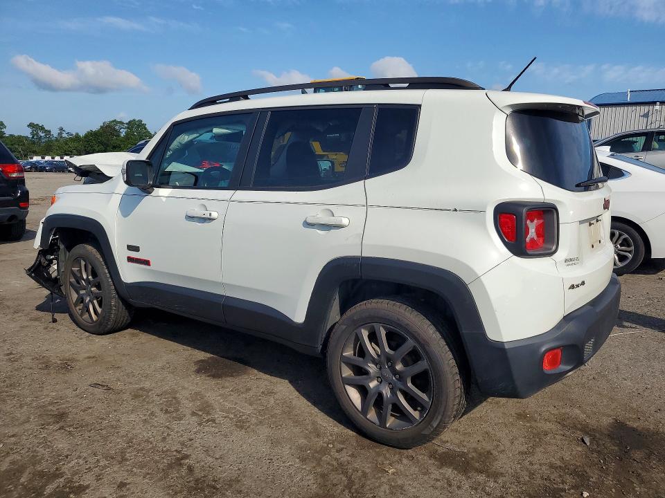 Фото 2 с аукциона – 2016 JEEP RENEGADE с VIN ZACCJBBT8GPC85189
