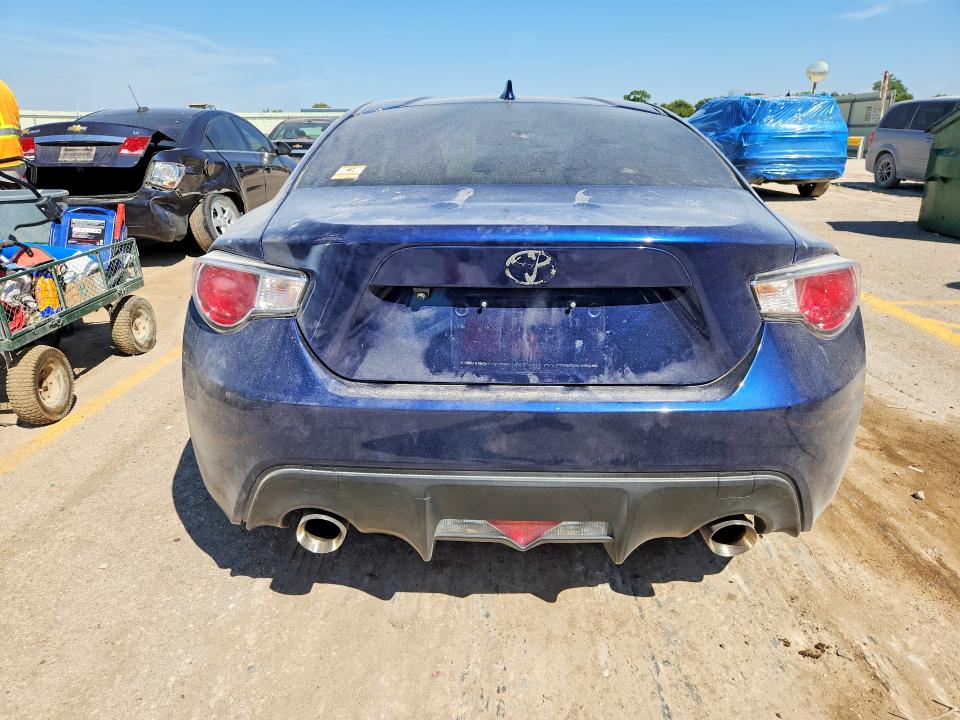 Снимка 6 от търг – 2015 SCION FR-S с VIN JF1ZNAA1XF9713004