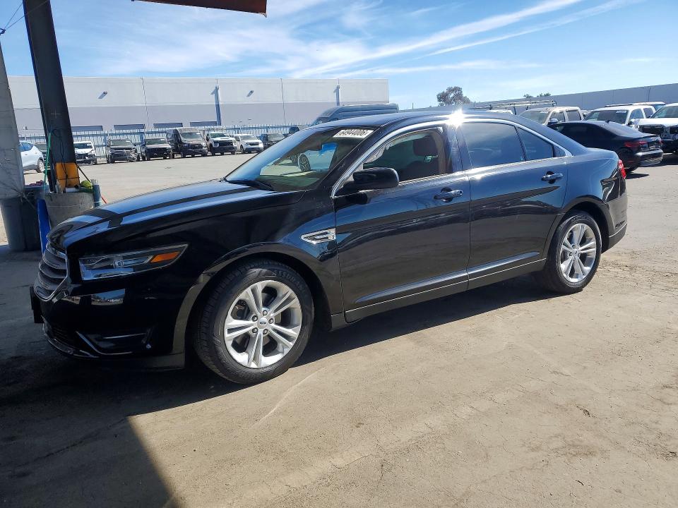 FORD TAURUS 2017 with VIN 1FAHP2E80HG105431 - Photo from auction