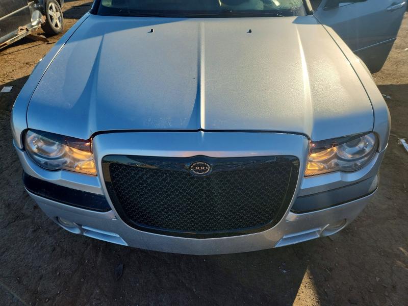 Photo 11 from auction – 2006 CHRYSLER 300C with VIN 2C3KA63H16H535146