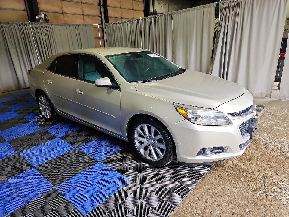 Photo 4 from auction – 2014 CHEVROLET MALIBU with VIN 1G11E5SL2EF240626