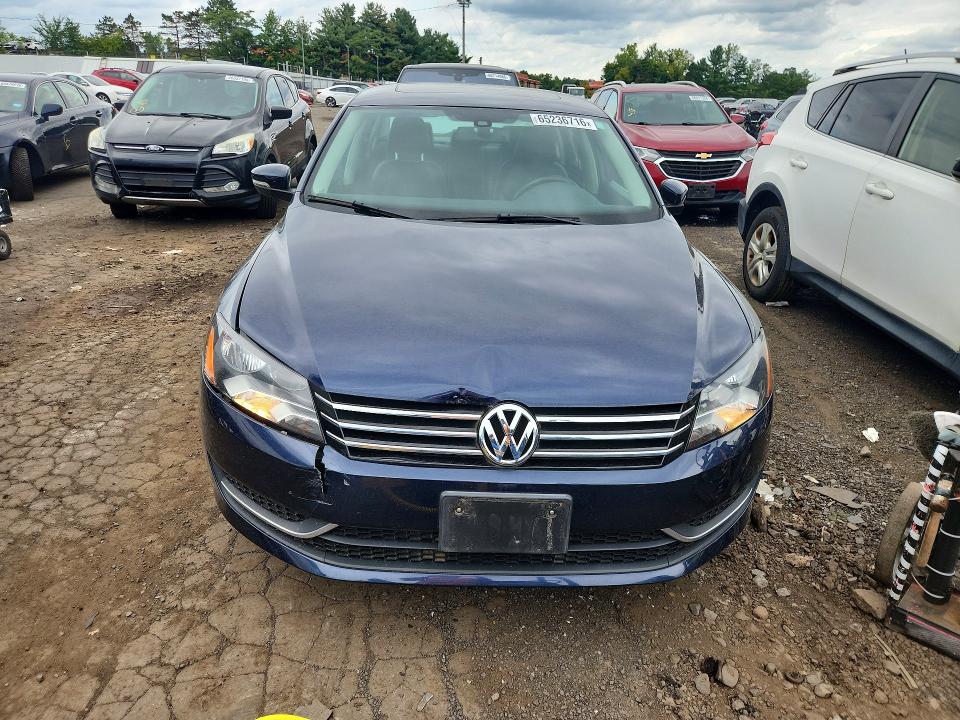 Photo 5 from auction – 2014 VOLKSWAGEN PASSAT with VIN 1VWBS7A31EC070842