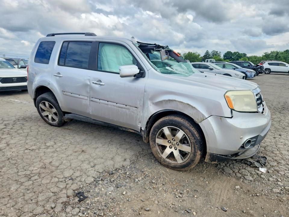 Foto 4 de la subasta – 2013 HONDA PILOT con VIN 5FNYF4H9XDB043134
