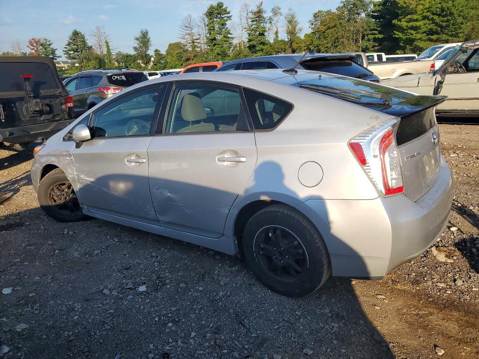 Zdjęcie 2 z aukcji – 2013 TOYOTA PRIUS z VIN JTDKN3DU9D5586814