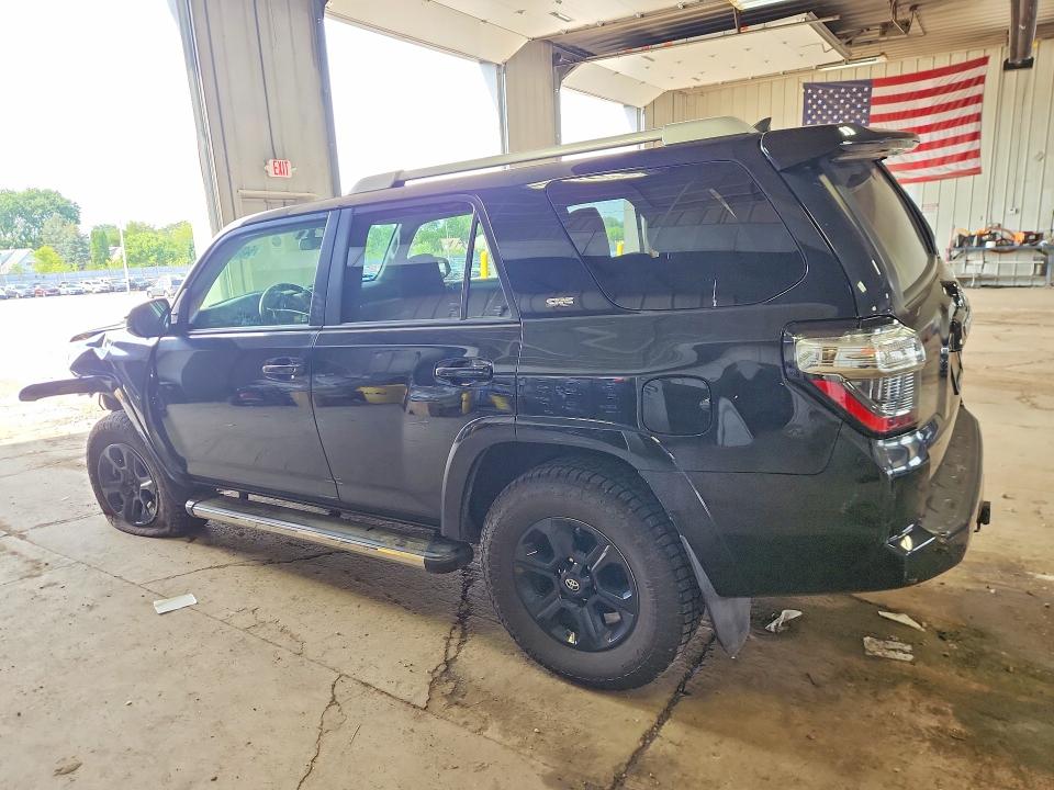 Photo 2 from auction – 2015 TOYOTA 4RUNNER with VIN JTEBU5JR6F5212285