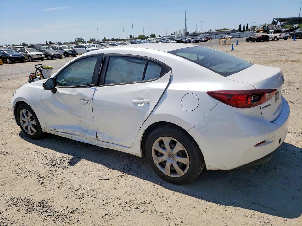 Zdjęcie 2 z aukcji – 2016 MAZDA 3 z VIN JM1BM1T77G1320626
