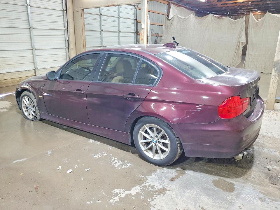 Photo 2 from auction – 2010 BMW 328 with VIN WBAPH7G58ANM51650