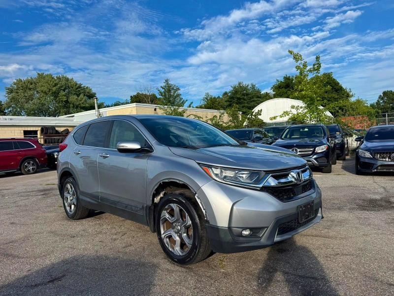 HONDA CR-V 2018 with VIN 2HKRW2H81JH637155 - Photo from auction