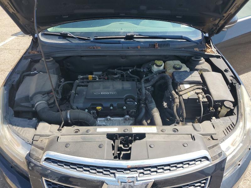 Photo 11 from auction – 2014 CHEVROLET CRUZE with VIN 1G1PC5SB3E7357343