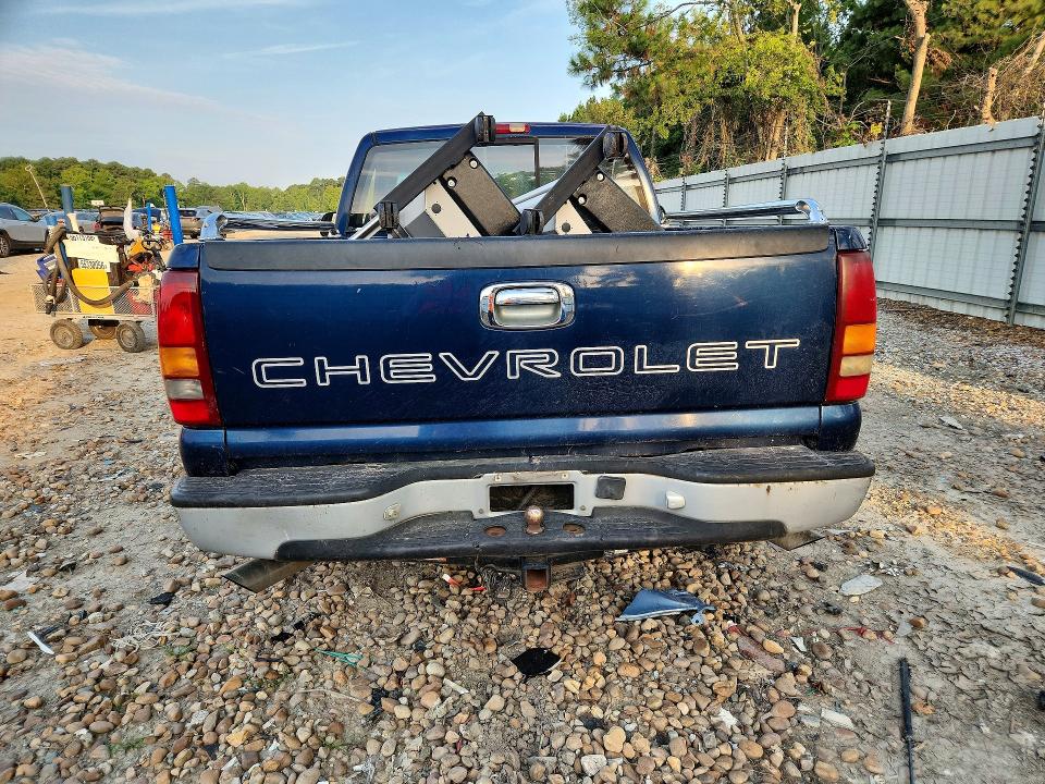 Photo 6 from auction – 2000 CHEVROLET SILVERADO with VIN 1GCEC14W4YZ257252
