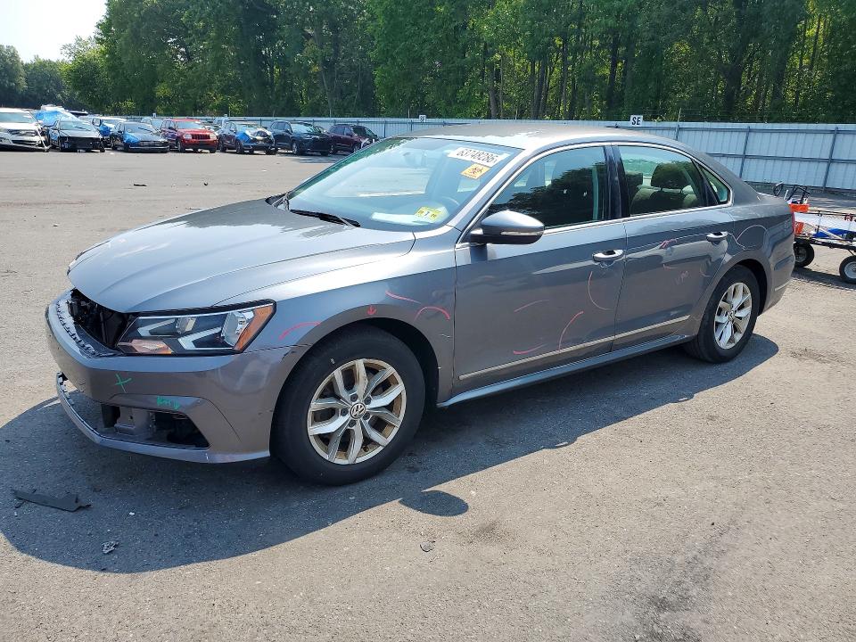 VOLKSWAGEN PASSAT 2017 with VIN 1VWAT7A38HC031839 - Photo from auction