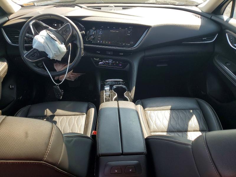 Photo 8 from auction – 2022 BUICK ENVISION with VIN LRBFZRR42ND062881