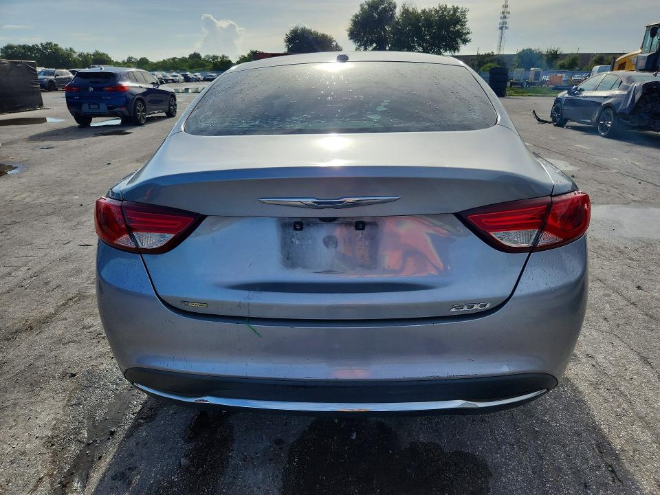 Photo 6 from auction – 2016 CHRYSLER 200 with VIN 1C3CCCAB9GN102954