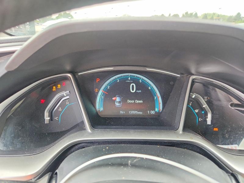 Photo 9 from auction – 2017 HONDA CIVIC with VIN 19XFC2F70HE073664