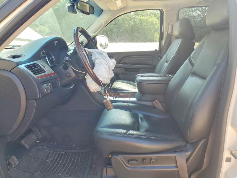 Photo 7 from auction – 2012 CADILLAC ESCALADE with VIN 1GYS3EEJXCR260544
