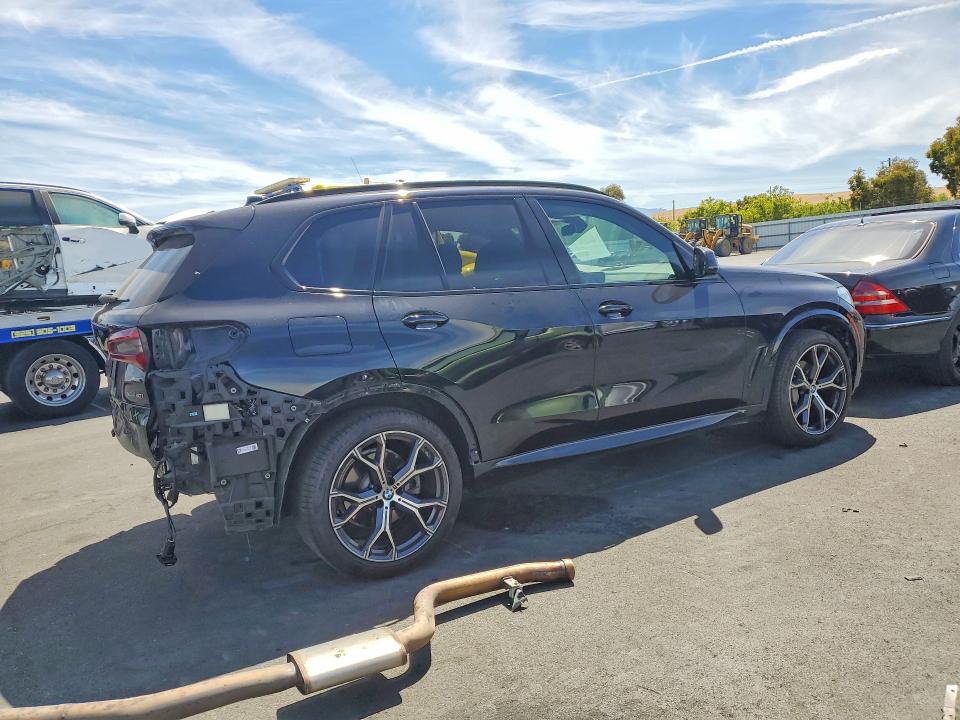 صورة رقم 3 من المزاد - 2020 BMW X5 مع VIN 5UXCR6C02L9B60979
